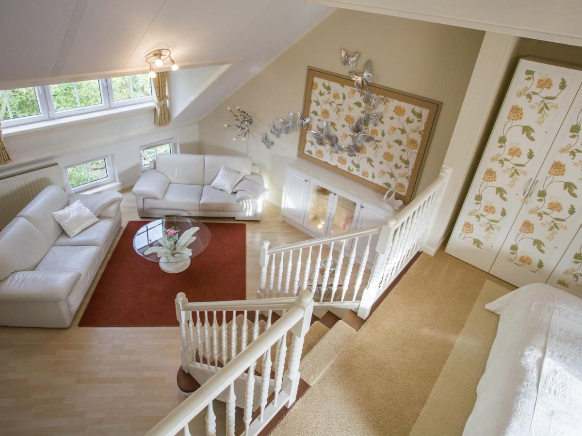 Boutique Apartment In Ritthem With Terrace Екстериор снимка
